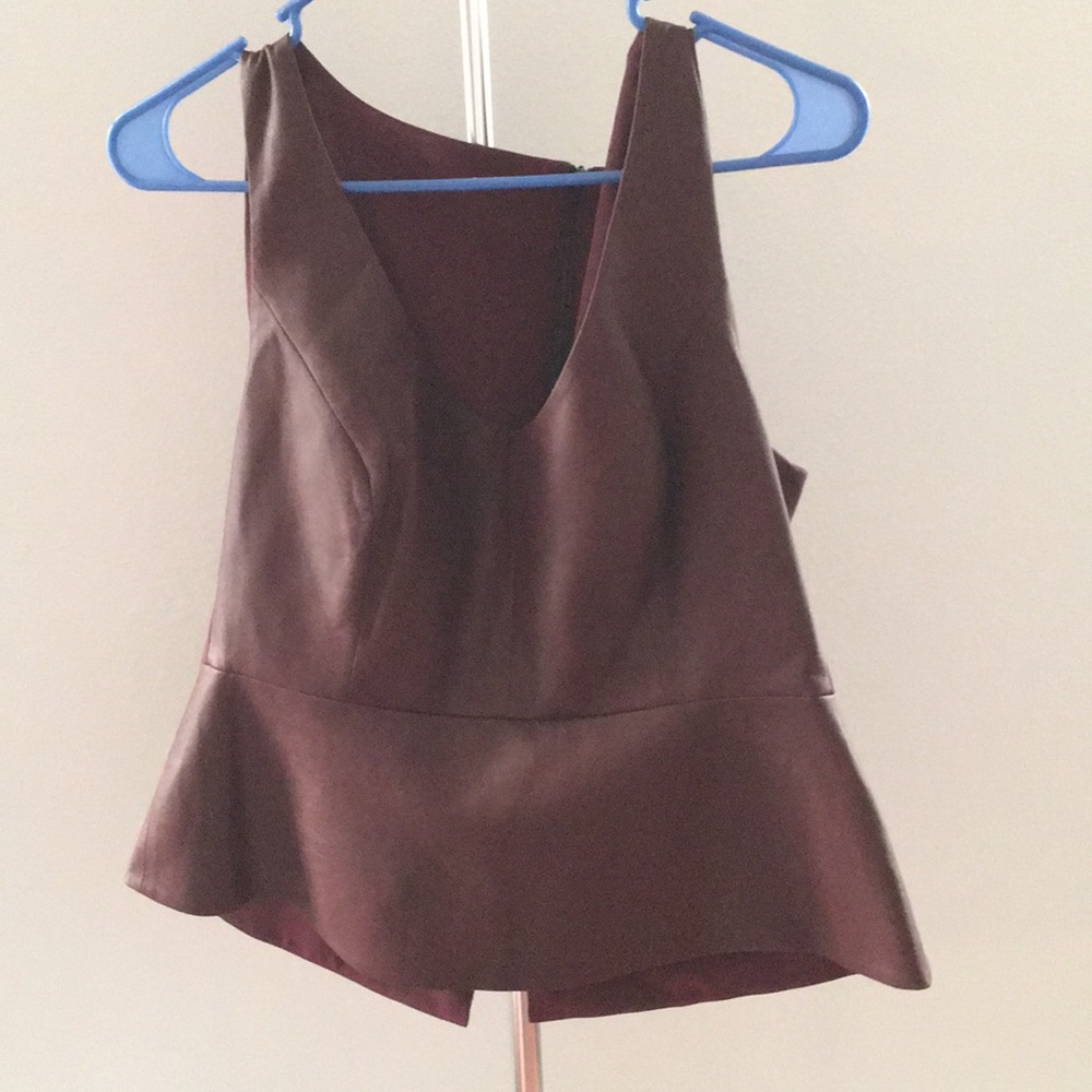 BCBG MAXAZRIA CLADIANA FAUX LEATHER PEPLUM TOP